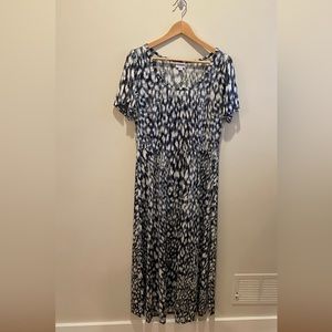 Lularoe Riley midi- dress size L- black/white/grey abstract print